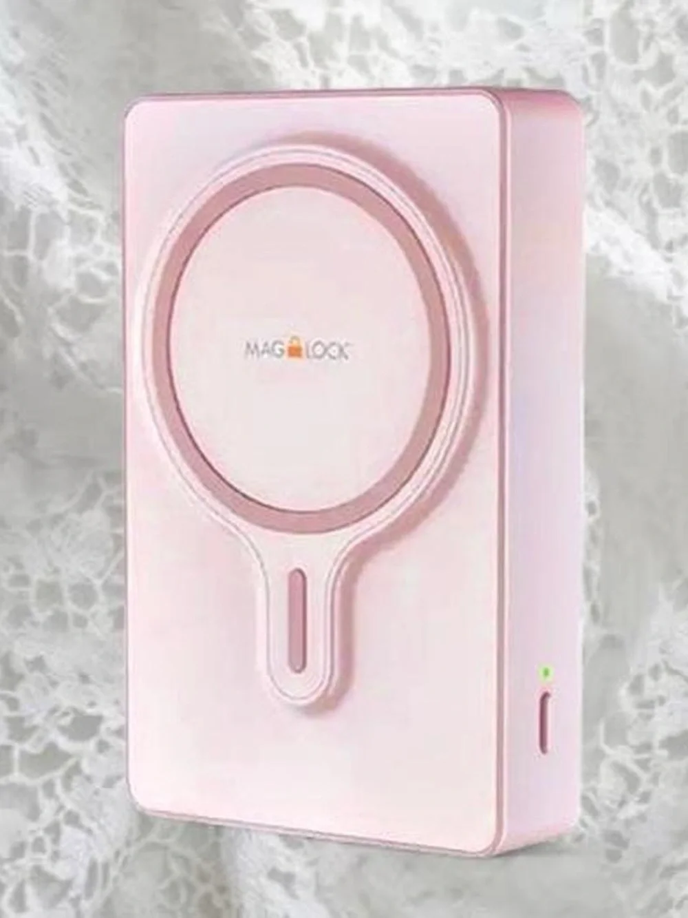 MAG-LOCK 6000mAh Wireless Magnetic MagSafe BNK with Built-In USB-C Port